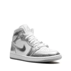 Air Jordan 1 Mid Metalic Silver en internet