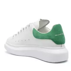 Alexander McQueen Green - G45 outfit