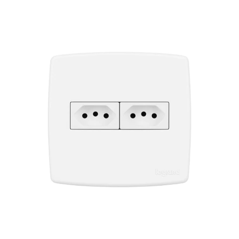 Conjunto 4x4 2 Tomadas 20A Pial Plus