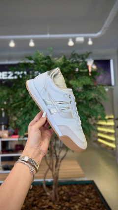 RAMARIM TÊNIS 25-96101 CV5 CAMURÇA PLUS GELO - BRANCO PRATA NUDE - comprar online