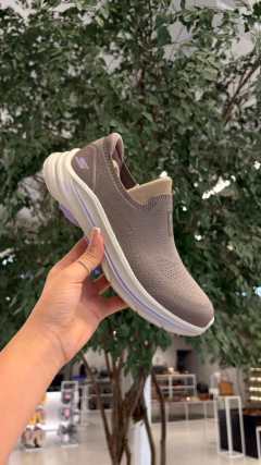 SKECHERS GO WALK 8 ALEENA 125921/TPLV - CASTANHO LAVANDA - comprar online