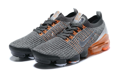 TÊNIS NIKE VAPORMAX 3 "CINZA PRETO LARANJA" (PRAZO DE ATÉ 20 DIAS PARA ENTREGA) - FRETE GRÁTIS BR - comprar online