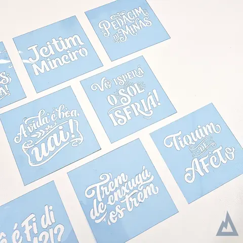 KIT COM 8 STENCILS PARA PINTURA FRASES MINEIRAS 10X10CM
