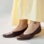 Sapatilha Mary Couro Wishin (Café) - comprar online