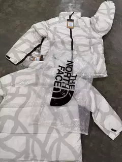 CAMPERA THE NORTH FACE IMPERMEABLE