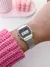 Relógio Guke Prata - Pulseira Silicone - Fundo Preto
