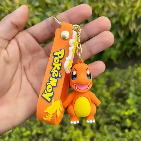 LLAVERO DE GOMA POKEMON- GANCHO DORADO + TIRA DE SILICONA