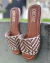 Rasteira Off Com Caramelo - Loulou Shoes