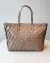 Bolsa Pirarucu/Floater Grafite Fendi - comprar online