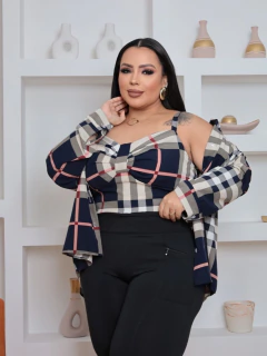 Conjunto Cropped e Camisa Xadrez