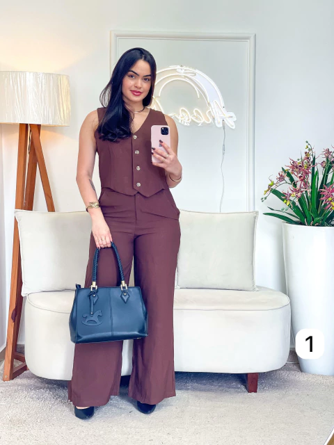 Conjunto Catrine-704