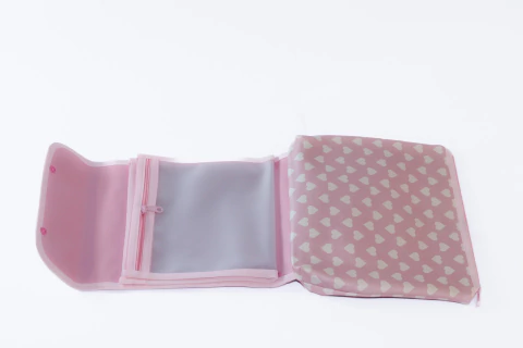 Porta Bíblia cor Rosa de Coraçoes - comprar online