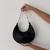 Bolsa meia lua com alça de pérolas - comprar online