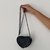 Bolsa coração mini com alça de corrente