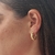 Brinco Semi Joia banhado a Ouro 18k argola click cravejada dupla