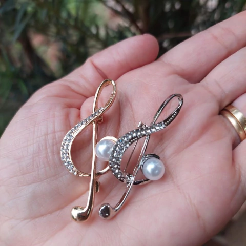 Broche Clave de Sol PÉROLA Prateado