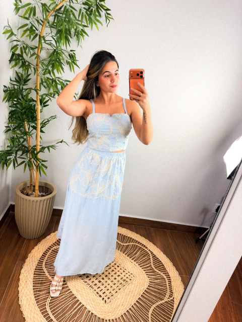 Conjunto de saia M bordado