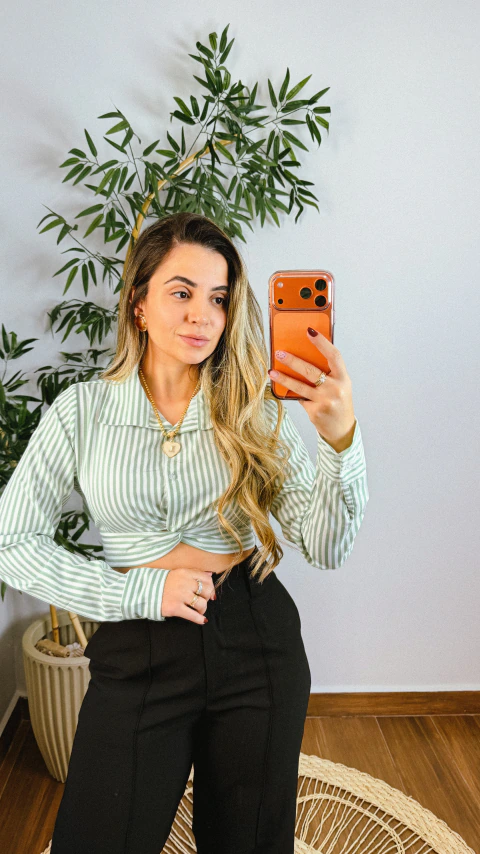 Camisa Croped lançamento