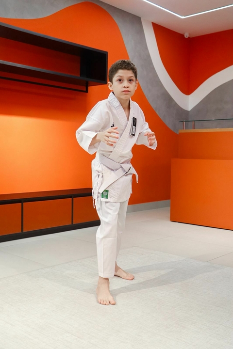 Kimono de Karate adidas Iniciante K200 2.0 AdiStart Karate - comprar online