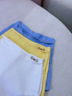 Short Alfaiataria Fivela PMG - comprar online