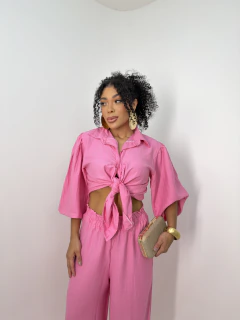 Conj. Blusa + Calça Risca de Giz Rosa 38/42 na internet
