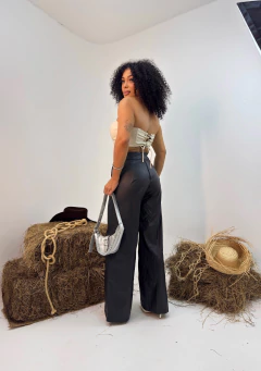 Calça Couro Eco 38/40 - comprar online
