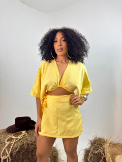 Cropped Morcego Linho Fake amarelo e preto 38/44