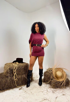 Vestido Poliamida Unilateral Vinho 36/40