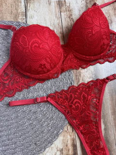 Conjunto Mora - Rojo - comprar online