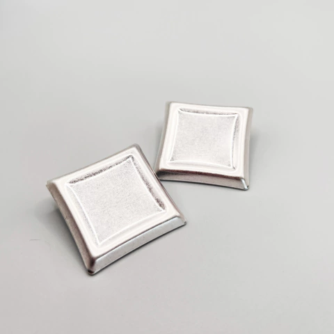 Brinco Quadrado Fosco - comprar online