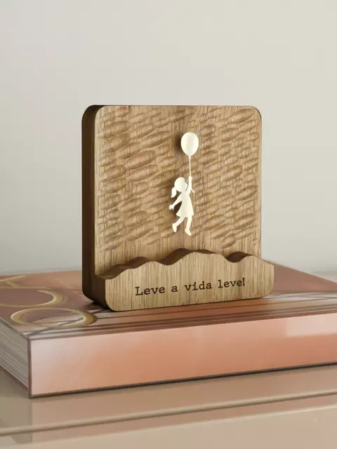 Escultura Balão Menina