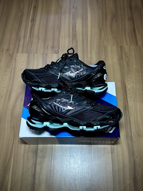 Mizuno 