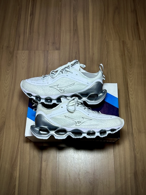Mizuno 