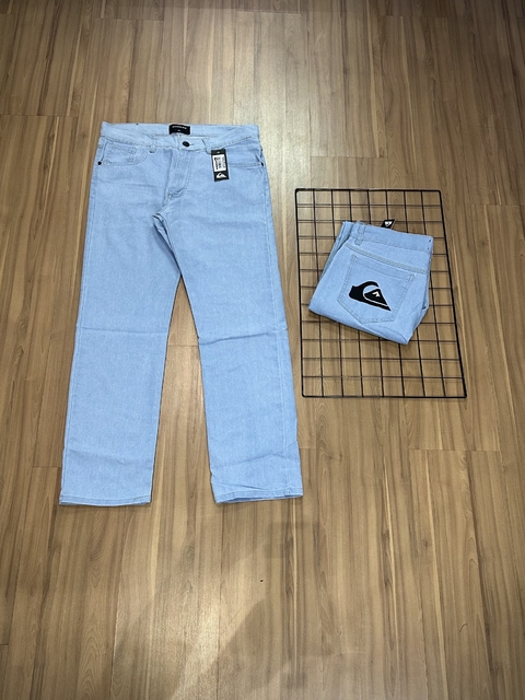 calça jeans 