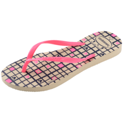 Imagem do CHINELO HAVAIANAS SLIM DISNEY BEGE PALHA