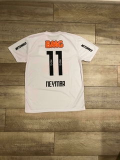 Imagen de 2x1 CAMISETA DE NEYMAR SANTOS 2025 TITULAR Y SUPLENTE+MUSCULOSA CRISTO REDENTOR DE REGALO/ENVIO GRATIS!!