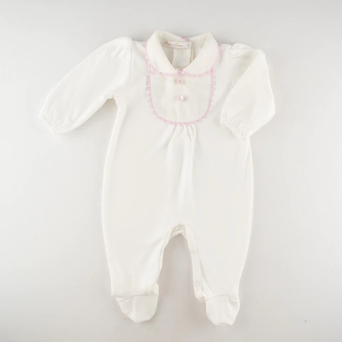 Macacão Longo em Suedine com Gola Boneca e Detalhes Delicados - comprar online