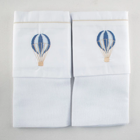 Fraldas de Ombro Bordadas Ursinho com Cachecol Azul - comprar online