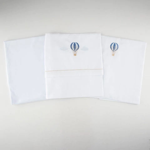 Jogo de Lençol Bordado Balõezinhos e Nuvens com Viés Creme - comprar online