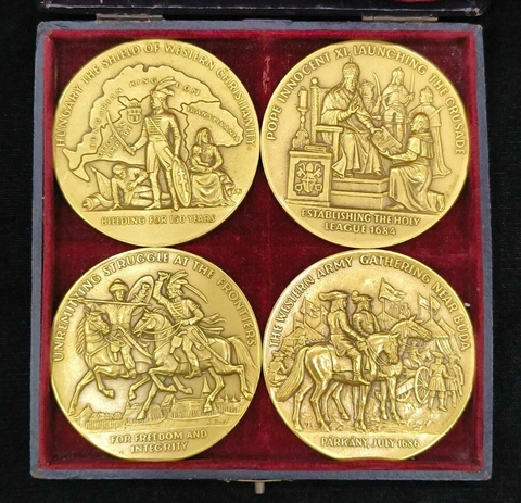 Medalhas Hungria, Budapeste - 300º Aniversário da Libertação (1986) - Banhadas a Ouro 24K - comprar online