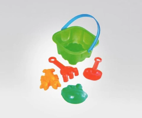 Set De Playa Balde Verde + Pala + Rastrillo + Moldes Nro.11