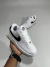 Nike Air Force na internet