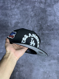 LOS ANGELES DODGERS REVERSE - 7 3/8 on internet