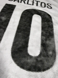 CARLITOS 2005 - Remera Oversize BLANCA en internet