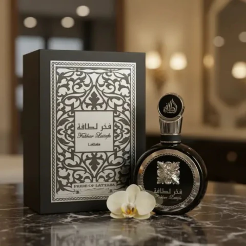 Perfume Fakhar Black - Lattafa - Masculino - Eau de Parfum - 100ml