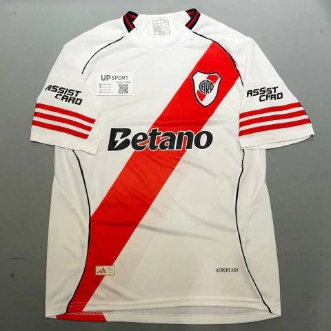 Camiseta River titular Betano 2026