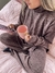 Conjunto Comfy Café - Vikaichile
