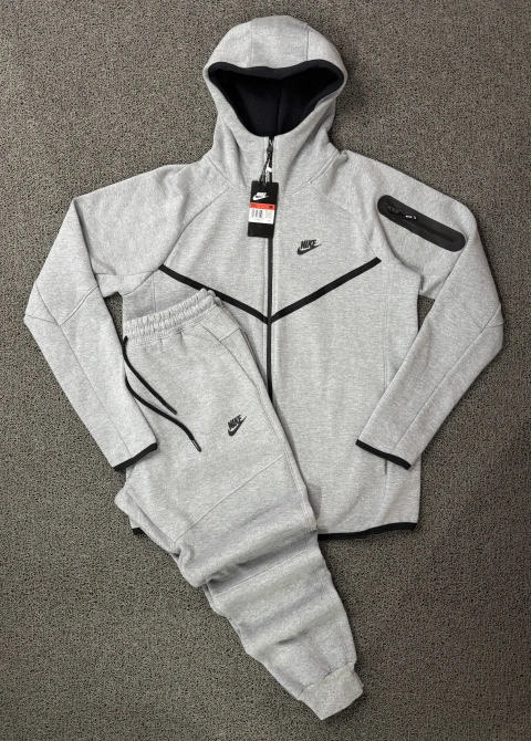 Conjunto NK Tech Fleech - comprar online