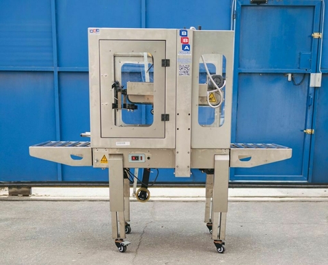 Fechadora de Caixa Semiautomática com Tração Superior e Inferior com N12 em Inox - comprar online