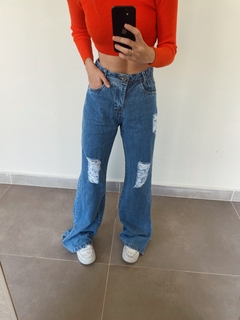 Calça Wide Rasgos Elisa na internet